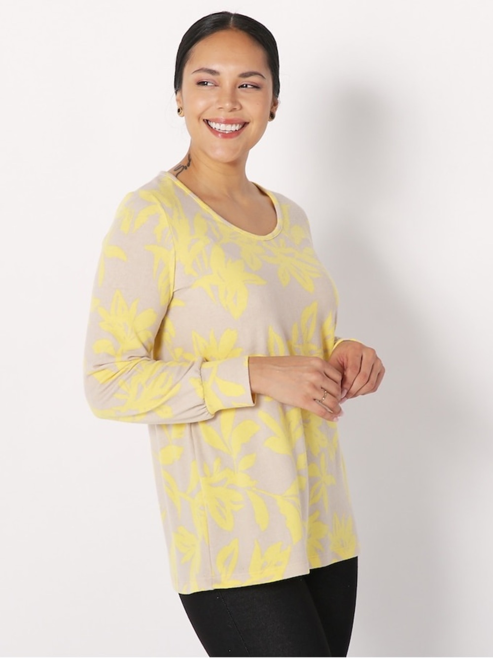 💫4/$25 • Kim & Co Soft Touch Blouson Sleeve Sand Yellow Top